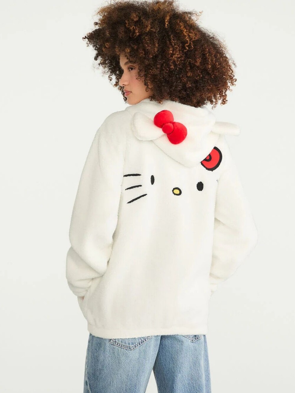 Hello Kitty Aeropostale Girls XS White Fliffy Fleece Zip Jacket Sweatshirt